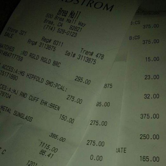 Burberry pink checkered cashmere scarf - Picture 5 of 6